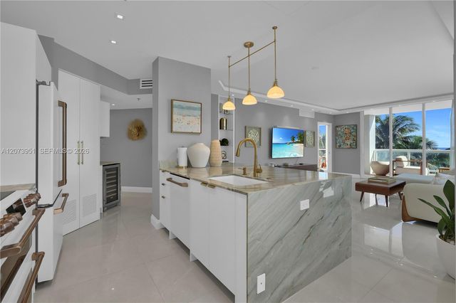 4201 Collins Avenue 401, Miami Beach, FL 33140