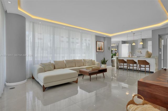 4201 Collins Avenue 401, Miami Beach, FL 33140
