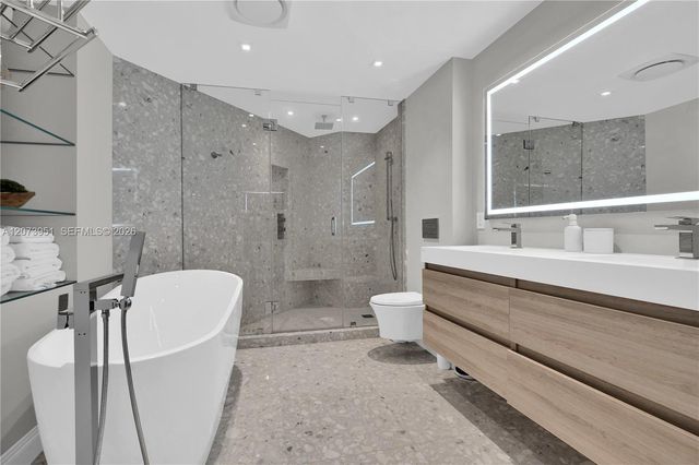 4201 Collins Avenue 401, Miami Beach, FL 33140