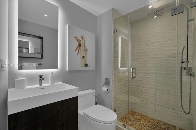 4201 Collins Avenue 401, Miami Beach, FL 33140