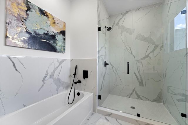 6471 CHORUS DRIVE, Mascotte, FL 34753