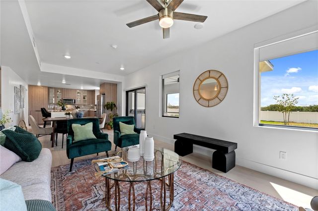 6471 CHORUS DRIVE, Mascotte, FL 34753