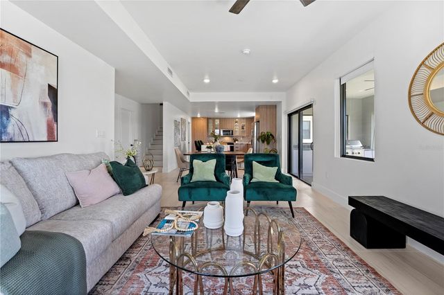 6471 CHORUS DRIVE, Mascotte, FL 34753