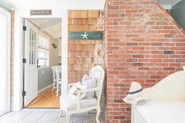 154 Bayridge Dr, Dennis, MA 02660