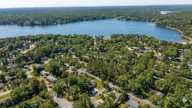 154 Bayridge Dr, Dennis, MA 02660