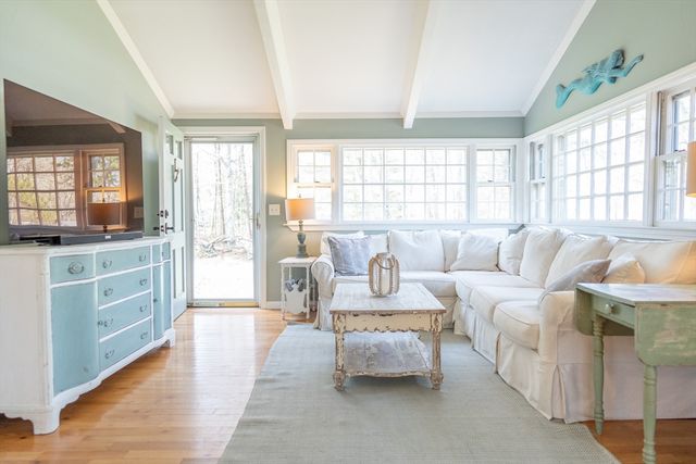 154 Bayridge Dr, Dennis, MA 02660