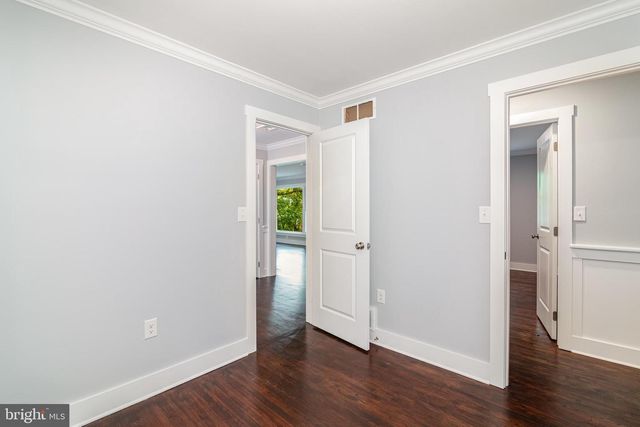 515 N PROGRESS AVE, Harrisburg, PA 17109