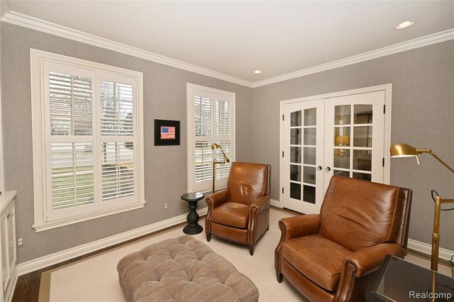 364 Chesterfield Avenue, Birmingham, MI 48009