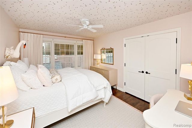 364 Chesterfield Avenue, Birmingham, MI 48009