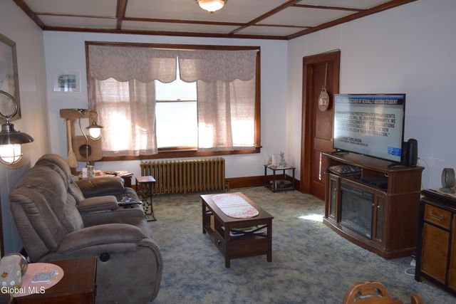 106 Continental Avenue, Cohoes, NY 12047