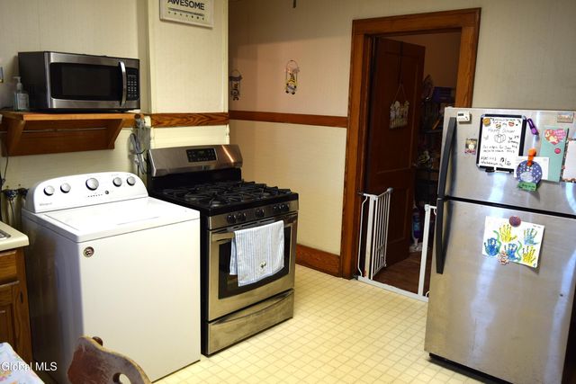 106 Continental Avenue, Cohoes, NY 12047