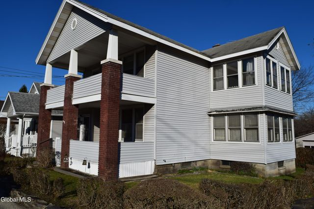 106 Continental Avenue, Cohoes, NY 12047