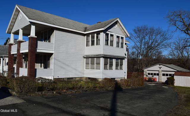 106 Continental Avenue, Cohoes, NY 12047