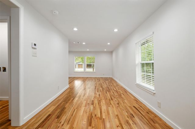 1806 Mohle DR, Austin, TX 78703