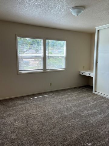 1528 N 1st Avenue, Upland, CA 91786