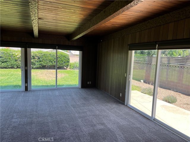 1528 N 1st Avenue, Upland, CA 91786
