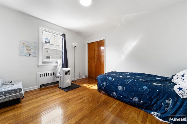 31 Leonard Street 2, Jersey City, NJ 07307