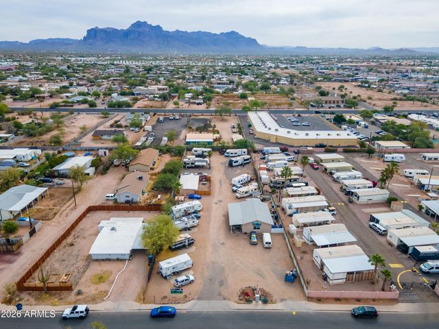 317 N SAGUARO Drive, Apache Junction, AZ 85120