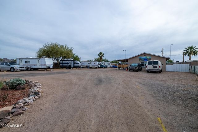 317 N SAGUARO Drive, Apache Junction, AZ 85120