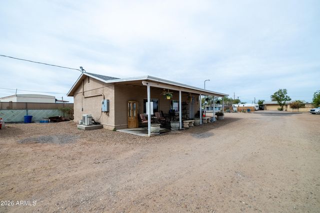 317 N SAGUARO Drive, Apache Junction, AZ 85120