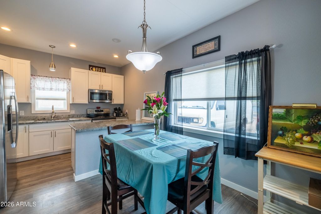 Image 13 of property listing at 317 N SAGUARO Drive, Apache Junction, AZ 85120