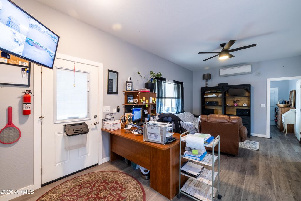 Image 17 of property listing at 317 N SAGUARO Drive, Apache Junction, AZ 85120