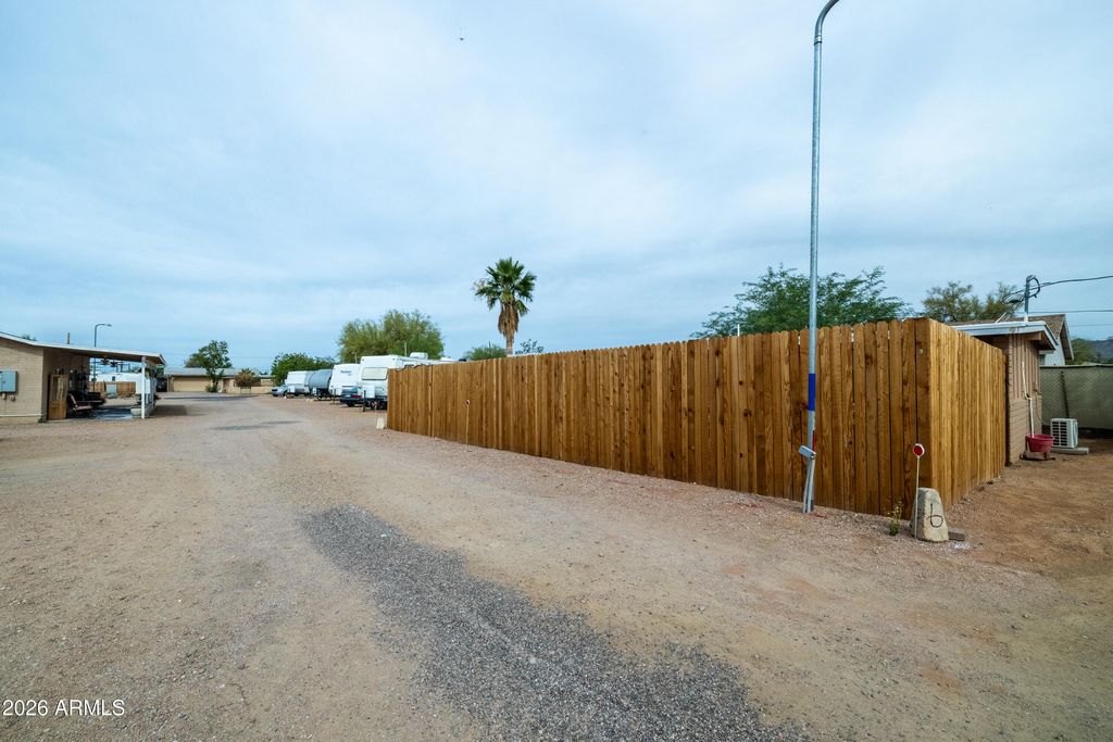 Image 30 of property listing at 317 N SAGUARO Drive, Apache Junction, AZ 85120