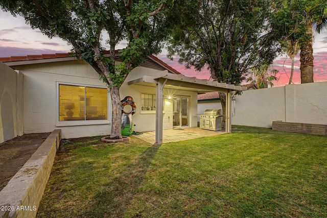 4711 E PIEDMONT Road, Phoenix, AZ 85044