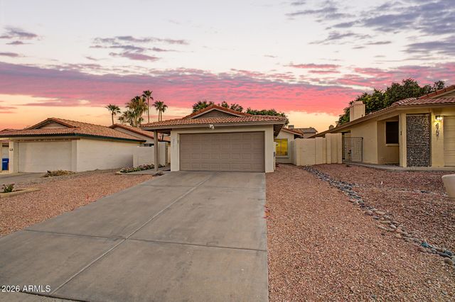 4711 E PIEDMONT Road, Phoenix, AZ 85044