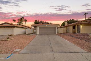 4711 E PIEDMONT Road, Phoenix, AZ 85044