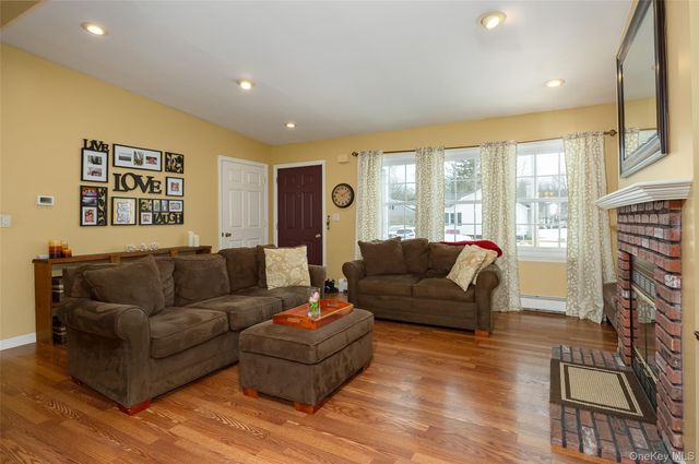 7 Charles Street, Newburgh, NY 12550