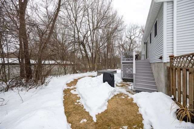 7 Charles Street, Newburgh, NY 12550