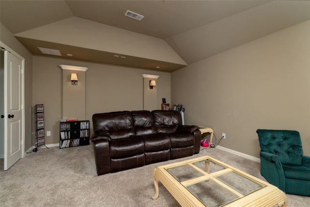 955 Champions Way, Roanoke, TX 76262