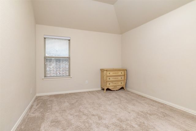 955 Champions Way, Roanoke, TX 76262