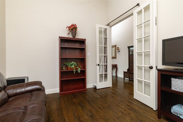 955 Champions Way, Roanoke, TX 76262