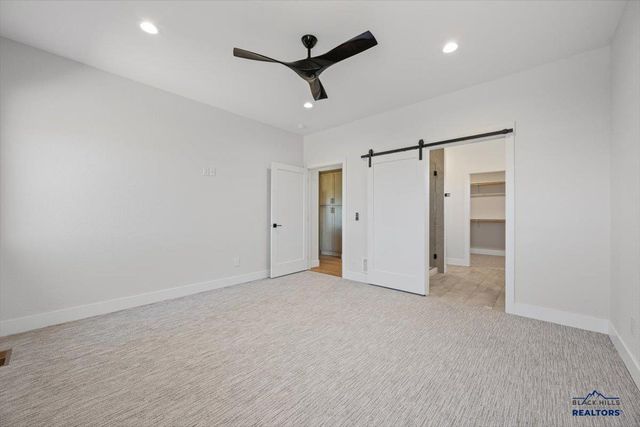 1493 OAK CREST CT, Spearfish, SD 57783