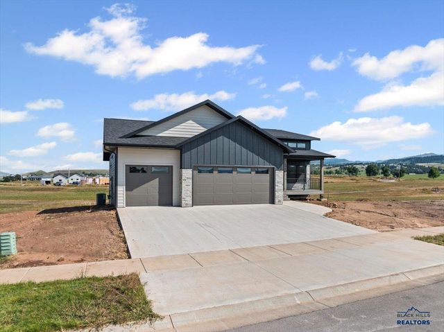 1493 OAK CREST CT, Spearfish, SD 57783