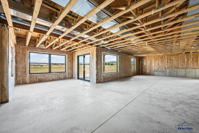 1493 OAK CREST CT, Spearfish, SD 57783