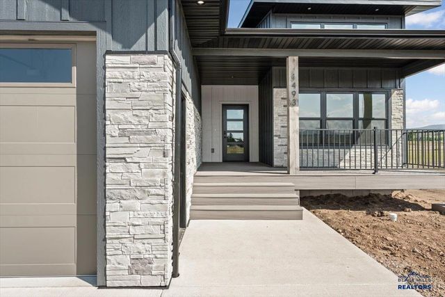 1493 OAK CREST CT, Spearfish, SD 57783