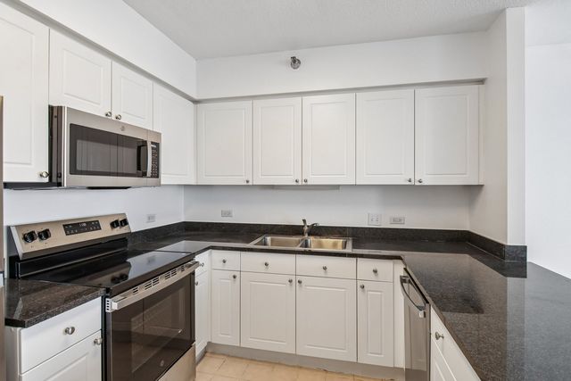 512 N Mcclurg Court 3809, Chicago, IL 60611