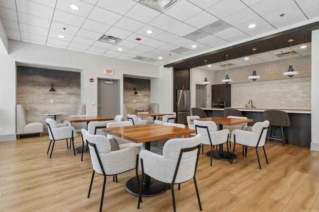 512 N Mcclurg Court 3809, Chicago, IL 60611