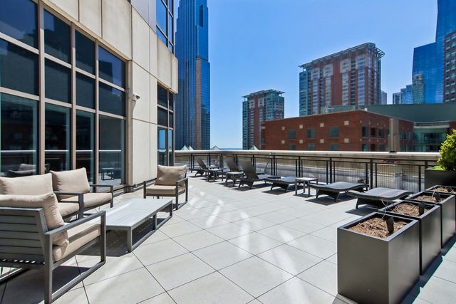 512 N Mcclurg Court 3809, Chicago, IL 60611