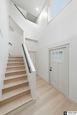 840 Lakeshore Drive, Lincoln, NE 68528