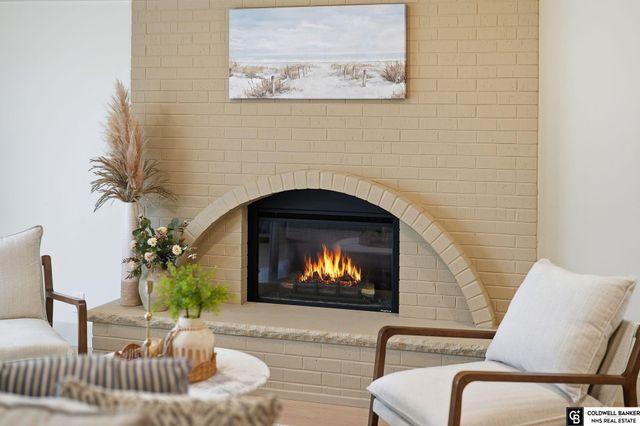 840 Lakeshore Drive, Lincoln, NE 68528