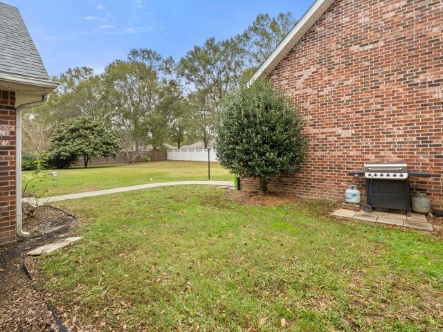 260 Country Lane, Deridder, LA 70634