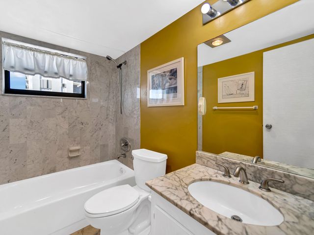 2301 S Ocean Dr 1505, Hollywood, FL 33019