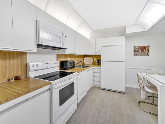 2301 S Ocean Dr 1505, Hollywood, FL 33019