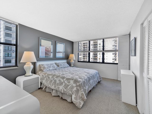 2301 S Ocean Dr 1505, Hollywood, FL 33019