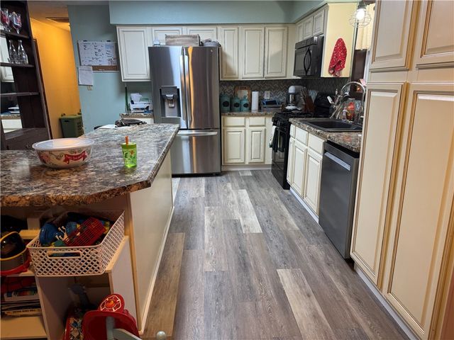 406 NE 6th, Atkins, AR 72823