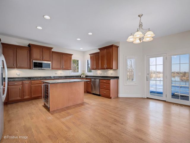 25704 Pastoral Drive, Plainfield, IL 60585